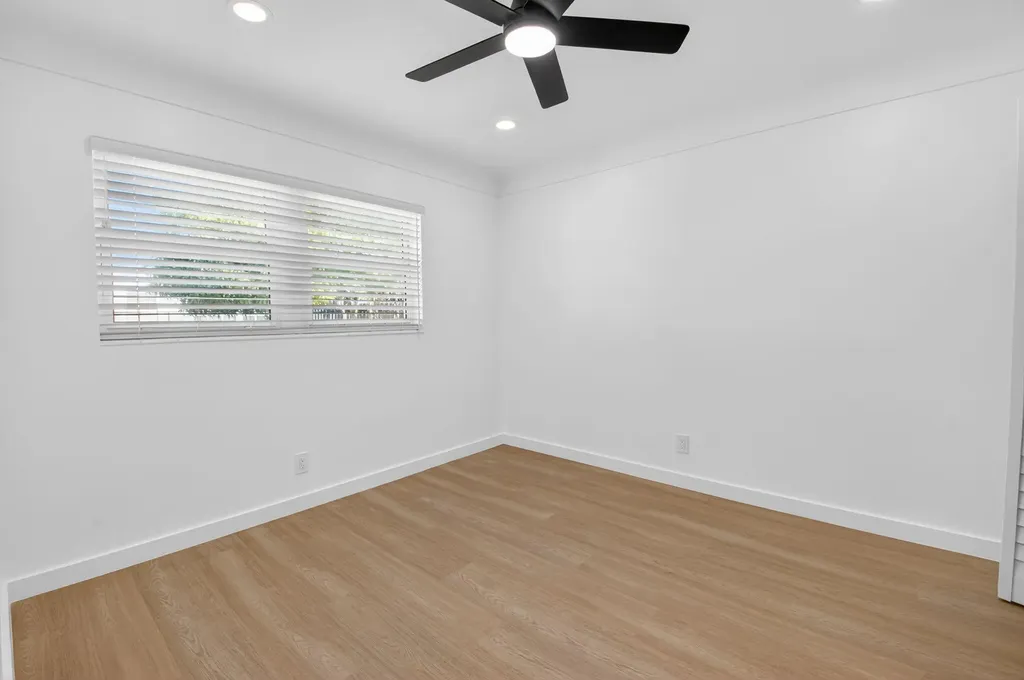 379 NW 23rd Street Boca Raton FL 33431