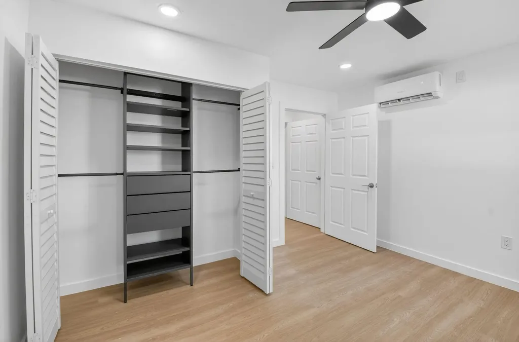 379 NW 23rd Street Boca Raton FL 33431