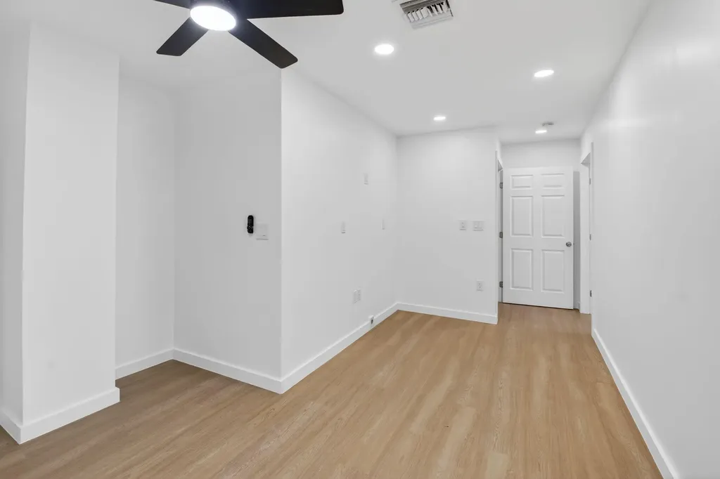 379 NW 23rd Street Boca Raton FL 33431