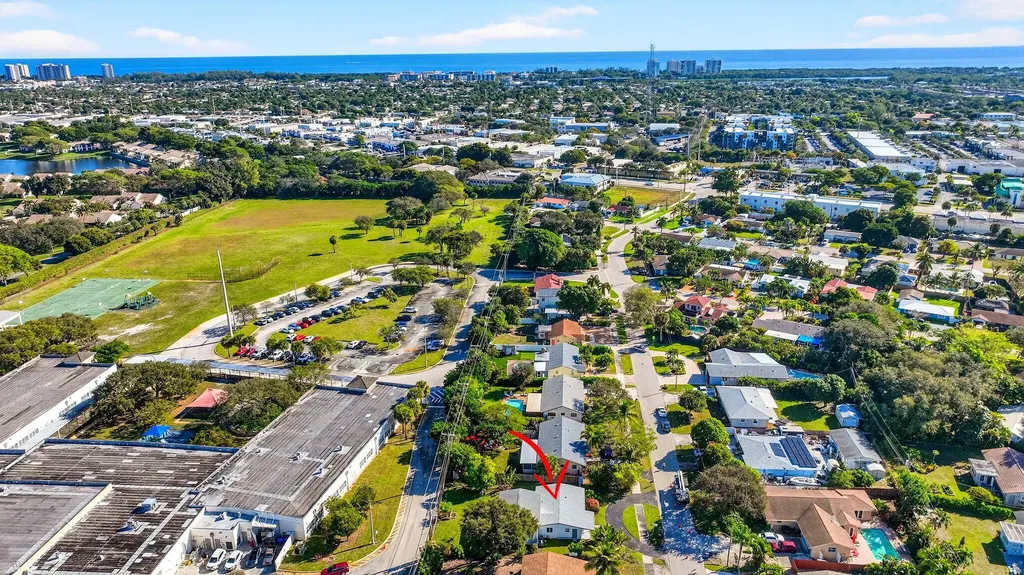 379 NW 23rd Street Boca Raton FL 33431
