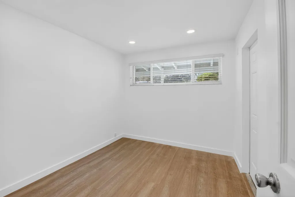 379 NW 23rd Street Boca Raton FL 33431