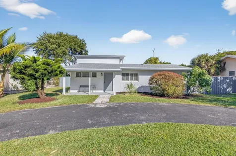 379 NW 23rd Street Boca Raton FL 33431