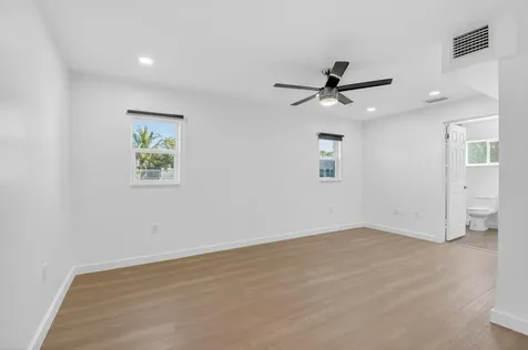 379 NW 23rd Street Boca Raton FL 33431