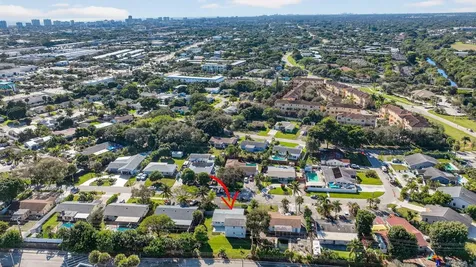 379 NW 23rd Street Boca Raton FL 33431