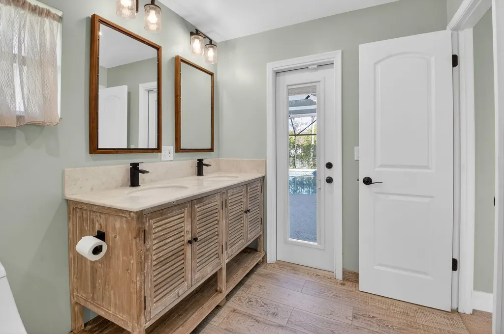 21911 Satinwood Drive Boca Raton FL 33428