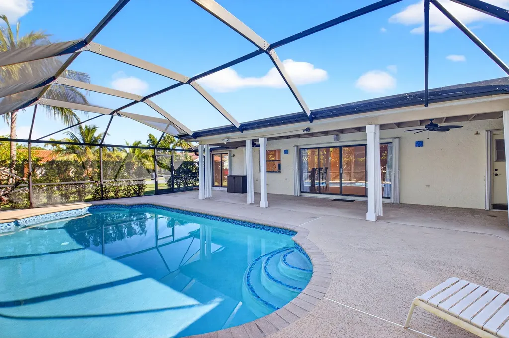 21911 Satinwood Drive Boca Raton FL 33428