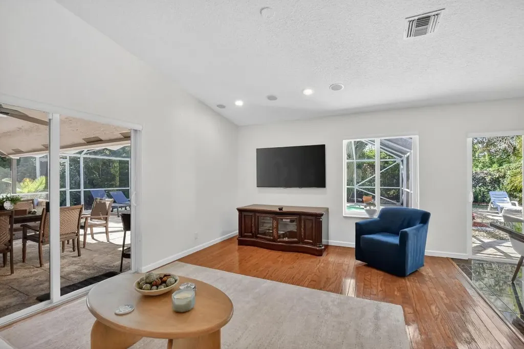 19815 Sedgefield Terrace Boca Raton FL 33498