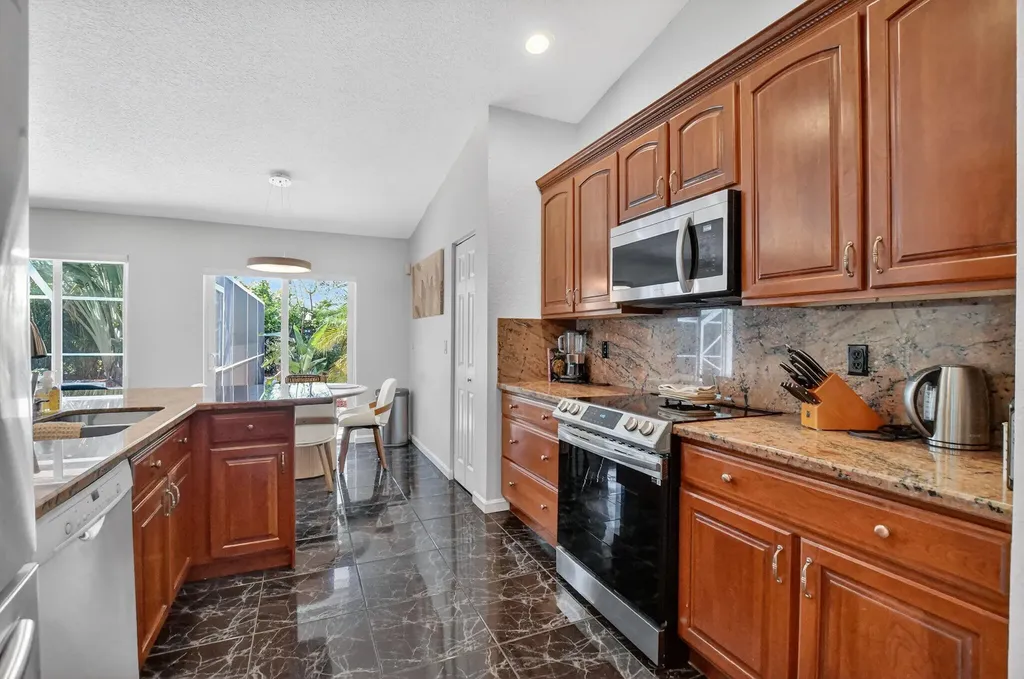 19815 Sedgefield Terrace Boca Raton FL 33498