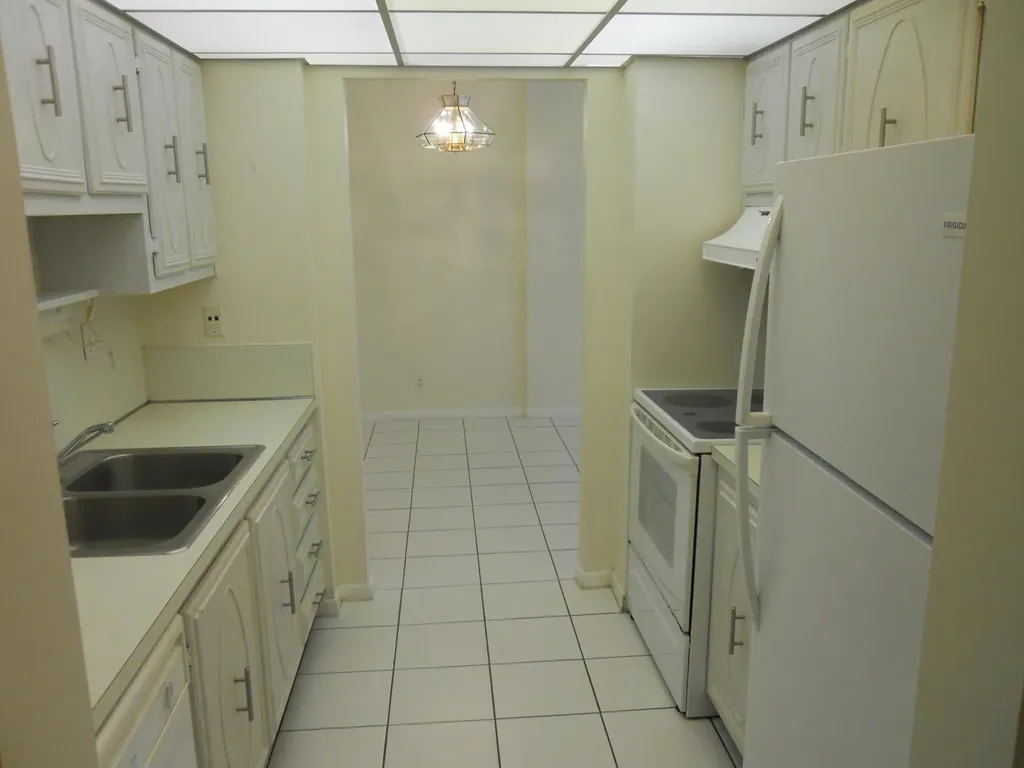 250 NE 20 Street Boca Raton FL 33431