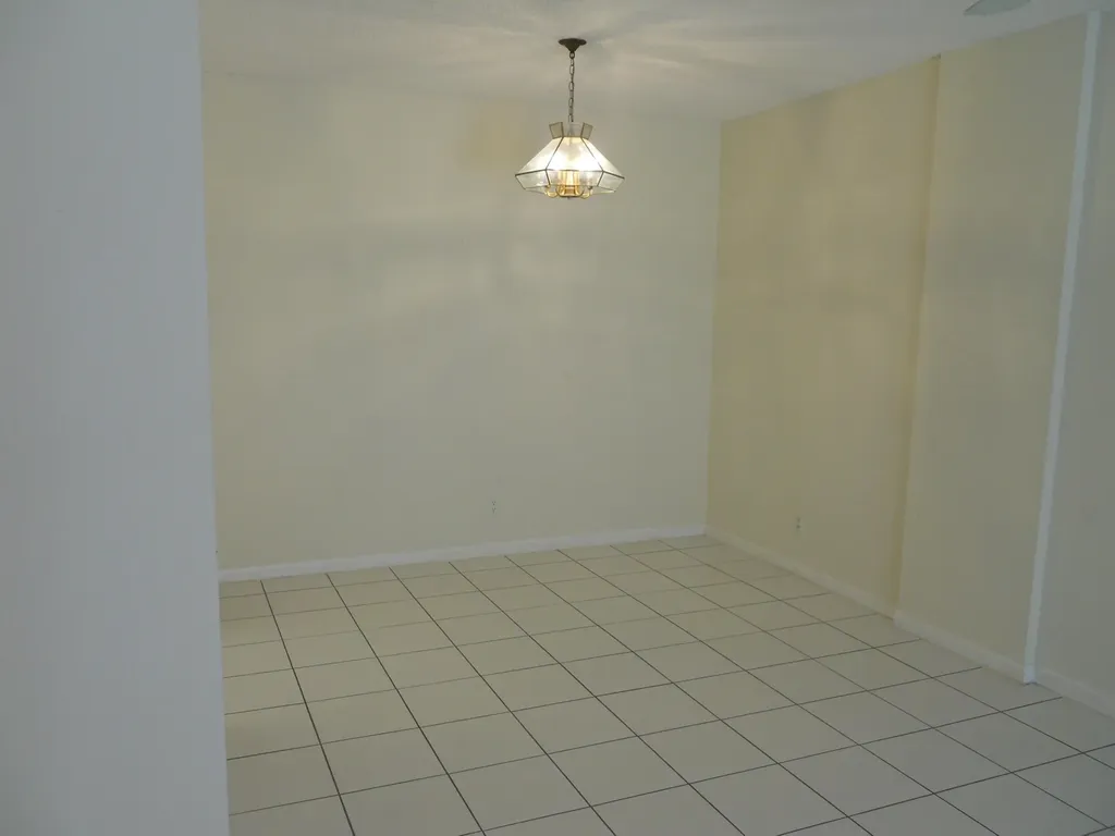 250 NE 20 Street Boca Raton FL 33431