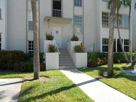 250 NE 20 Street Boca Raton FL 33431