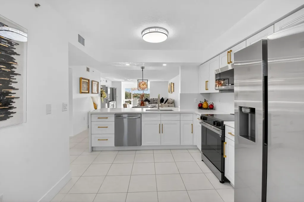 5778 Crystal Shores Drive Boynton Beach FL 33437