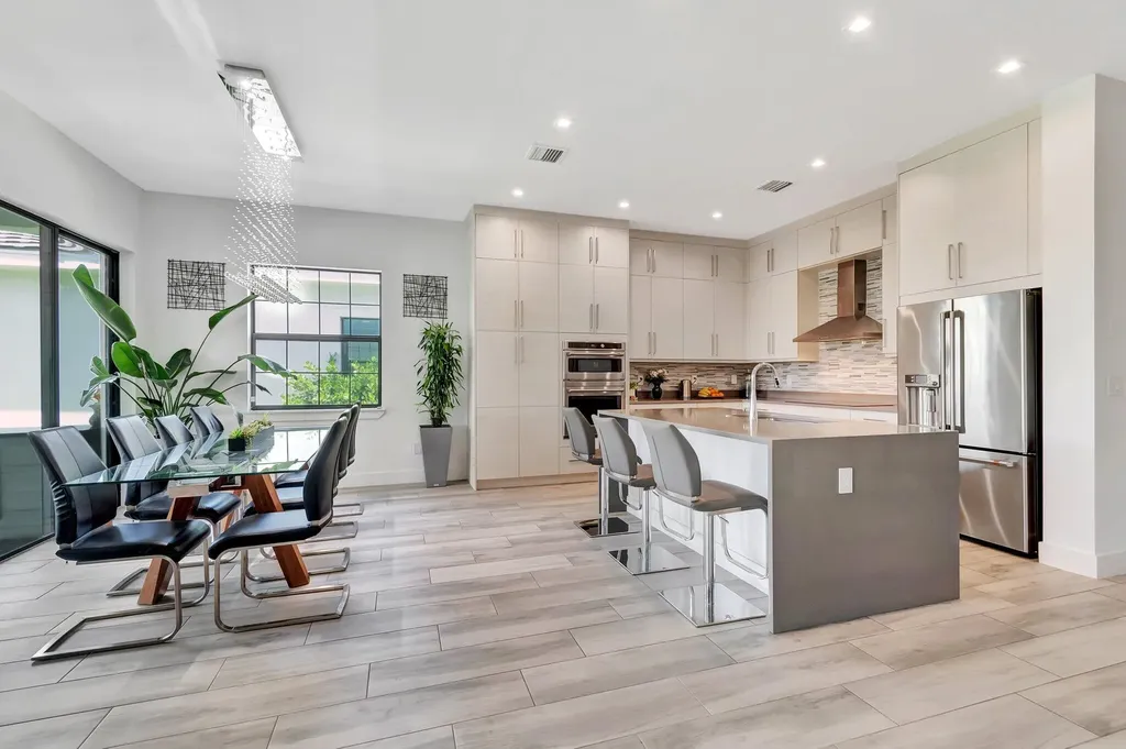 2828 Gin Berry Way West Palm Beach FL 33401