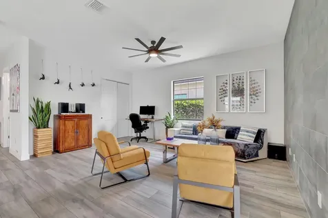2828 Gin Berry Way West Palm Beach FL 33401