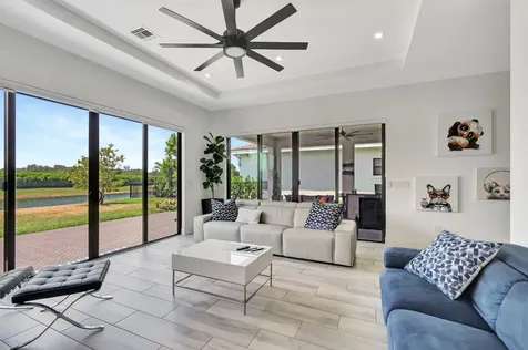 2828 Gin Berry Way West Palm Beach FL 33401