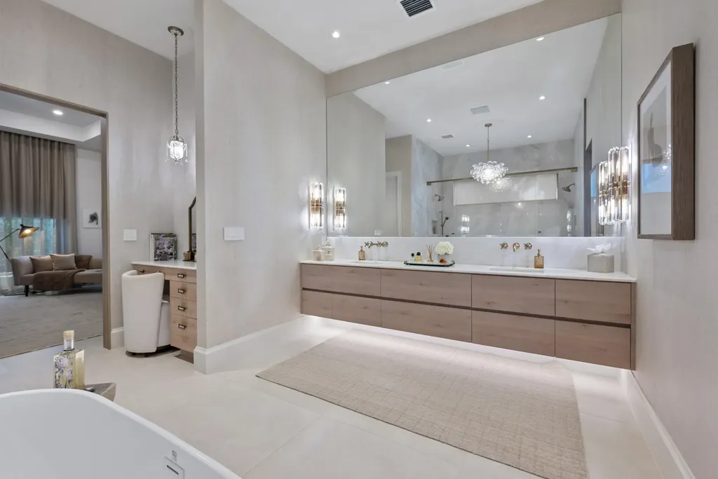 401 NE 2nd Street Boca Raton FL 33432