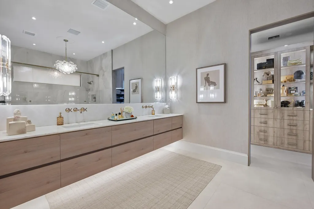401 NE 2nd Street Boca Raton FL 33432