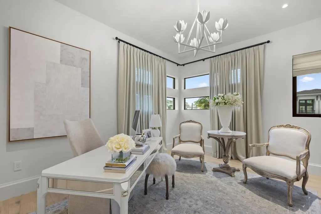 401 NE 2nd Street Boca Raton FL 33432