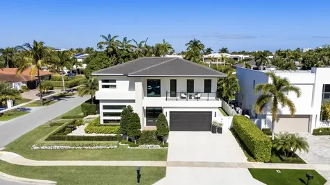 401 NE 2nd Street Boca Raton FL 33432