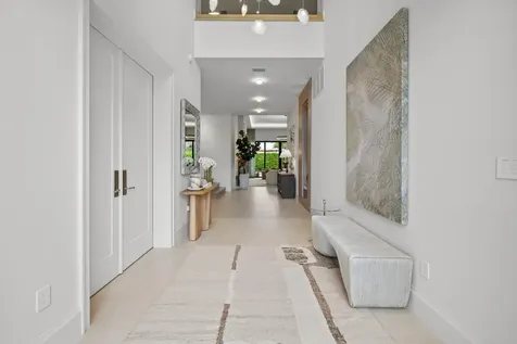 401 NE 2nd Street Boca Raton FL 33432