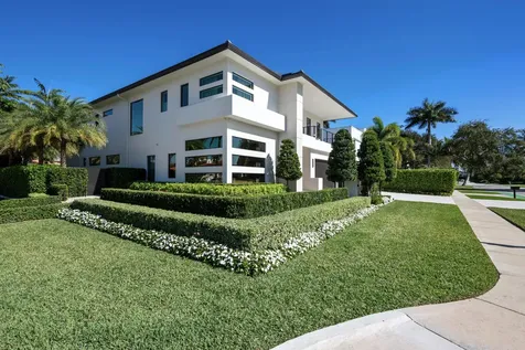 401 NE 2nd Street Boca Raton FL 33432