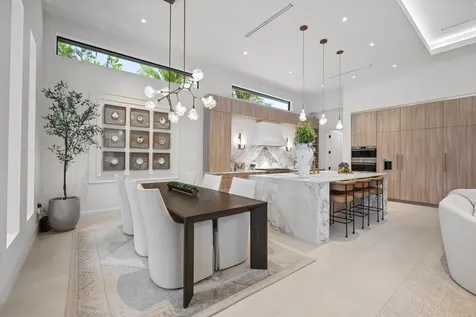 401 NE 2nd Street Boca Raton FL 33432
