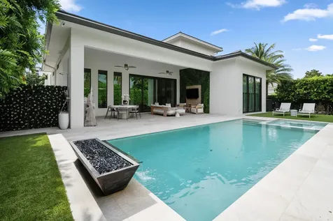 401 NE 2nd Street Boca Raton FL 33432