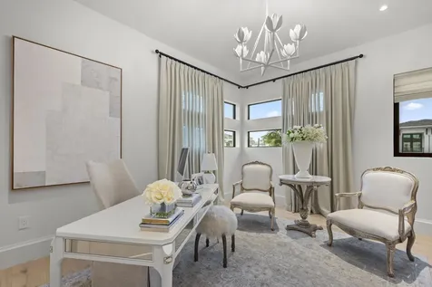 401 NE 2nd Street Boca Raton FL 33432