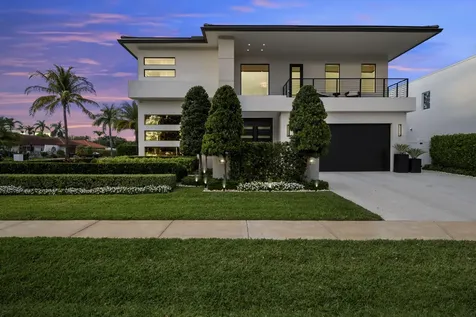 401 NE 2nd Street Boca Raton FL 33432