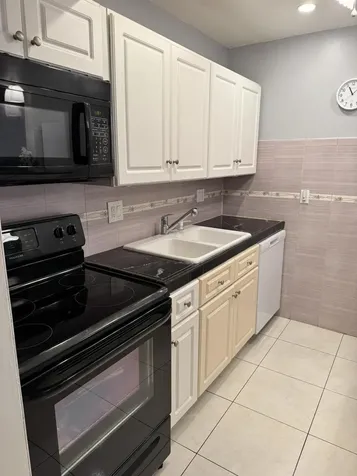 632 Snug Harbor Drive Boynton Beach FL 33435