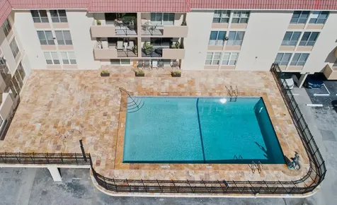 1000 Spanish River Road Boca Raton FL 33432