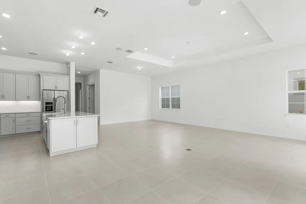 10717 Northbrook Circle Palm Beach Gardens FL 33412
