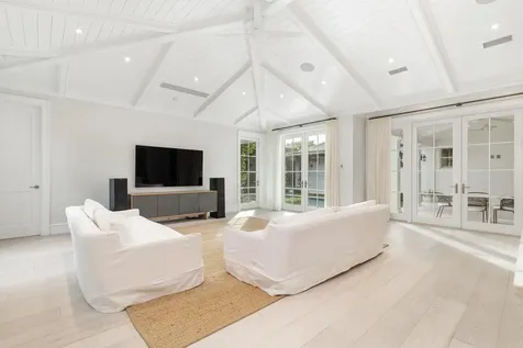 216 Sandpiper Drive Palm Beach FL 33480