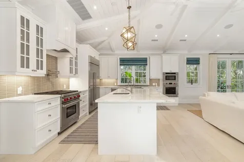 216 Sandpiper Drive Palm Beach FL 33480