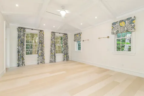 216 Sandpiper Drive Palm Beach FL 33480
