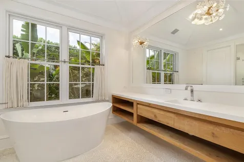 216 Sandpiper Drive Palm Beach FL 33480