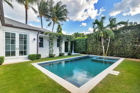 216 Sandpiper Drive Palm Beach FL 33480