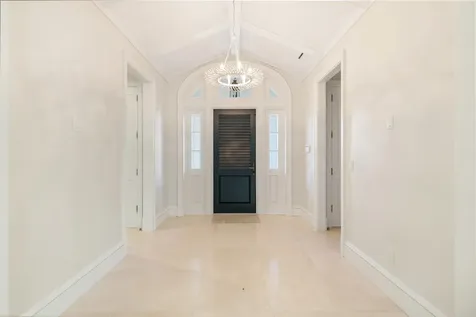 216 Sandpiper Drive Palm Beach FL 33480