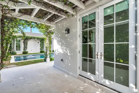 216 Sandpiper Drive Palm Beach FL 33480