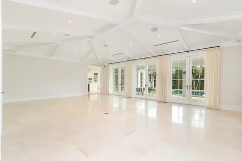 216 Sandpiper Drive Palm Beach FL 33480