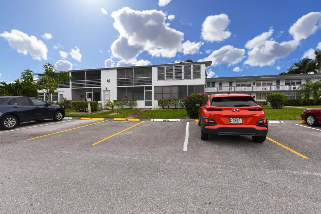 164 Andover G West Palm Beach FL 33417