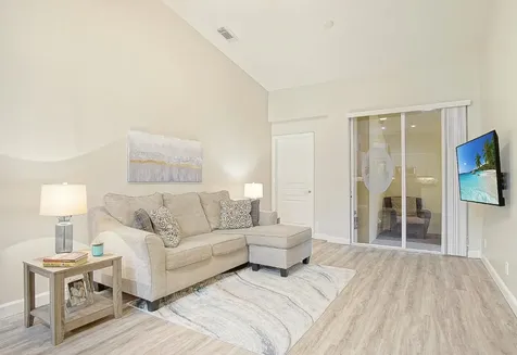 10575 SW Cam Run Port St Lucie FL 34987
