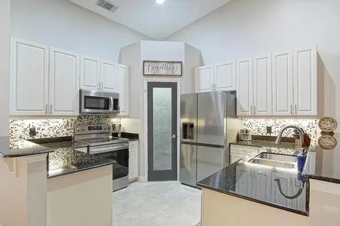 10575 SW Cam Run Port St Lucie FL 34987
