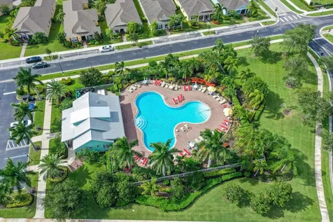 10575 SW Cam Run Port St Lucie FL 34987