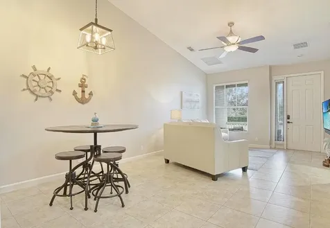 10575 SW Cam Run Port St Lucie FL 34987