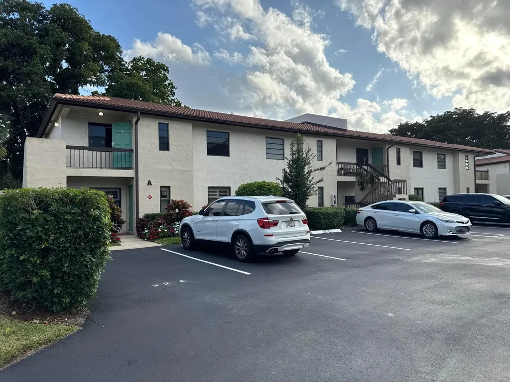 21876 Cypress Circle Boca Raton FL 33433