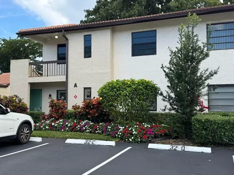 21876 Cypress Circle Boca Raton FL 33433