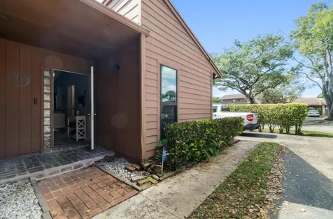 6194 Pine Tree Lane Tamarac FL 33319