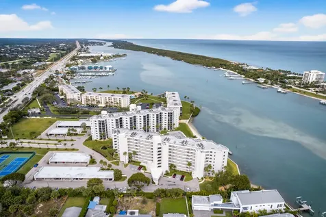 19800 Sandpointe Bay Drive Tequesta FL 33469