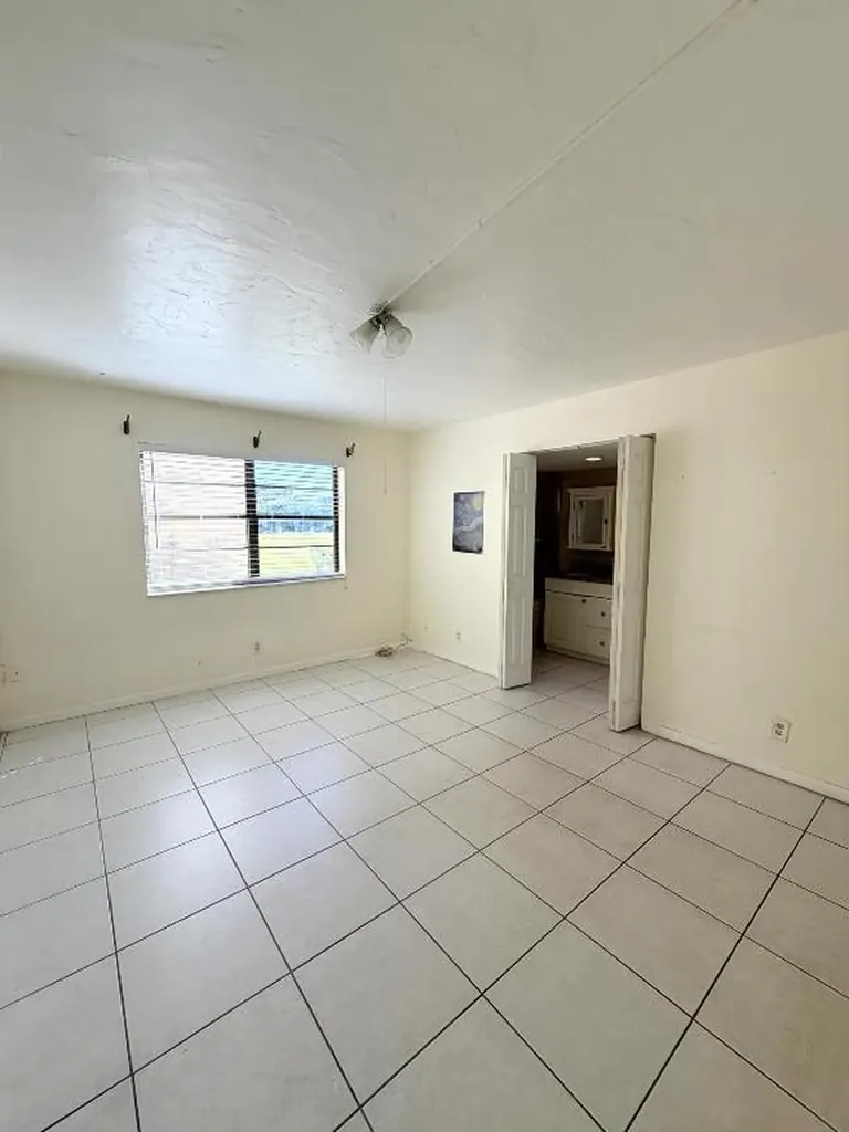 9300 SW 8th Street Boca Raton FL 33428